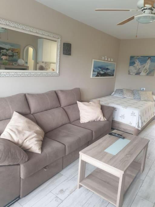 Precioso Estudio Con Piscina A 200M Del Mar 马尔韦利亚 外观 照片