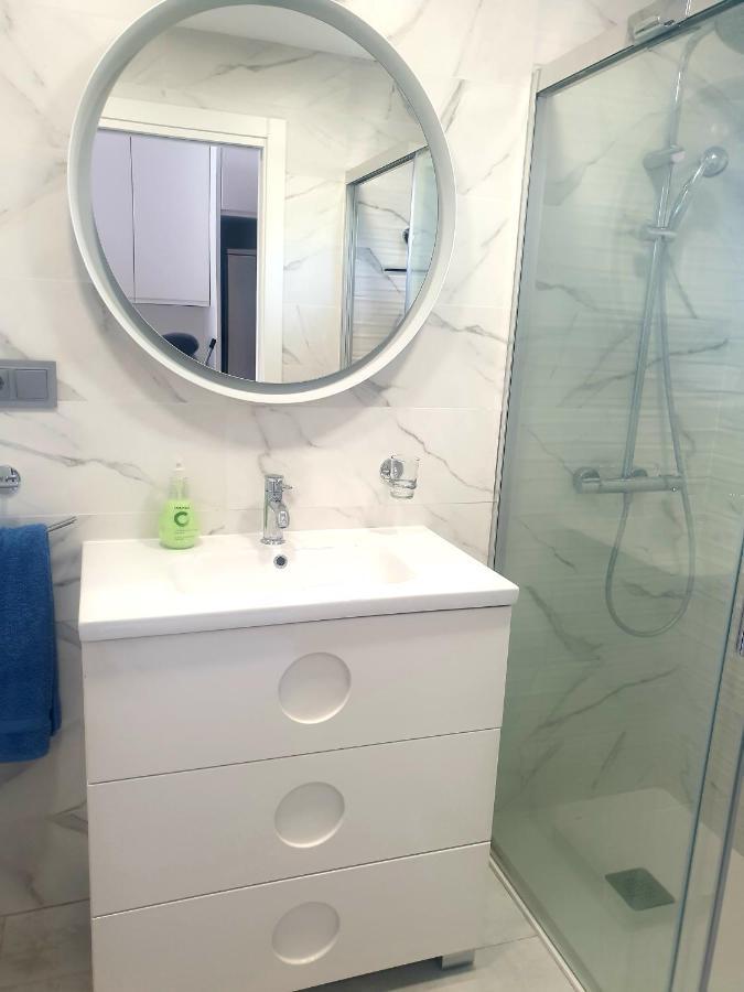 Precioso Estudio Con Piscina A 200M Del Mar 马尔韦利亚 外观 照片
